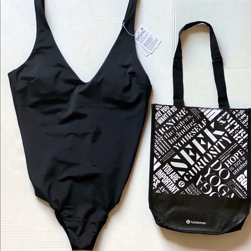 NWT Lululemon - Black Full Piece SwimSuit Sz.S